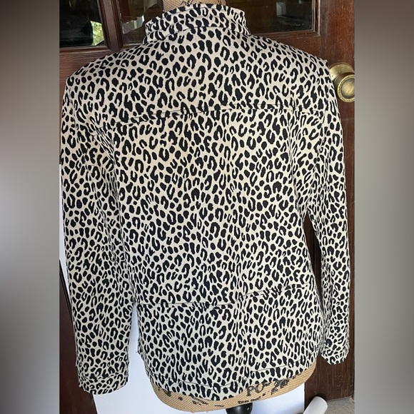 Rafael Sport animal print long sleeve lined zip up with pockets. Sz M Looks New - Picture 2 of 8